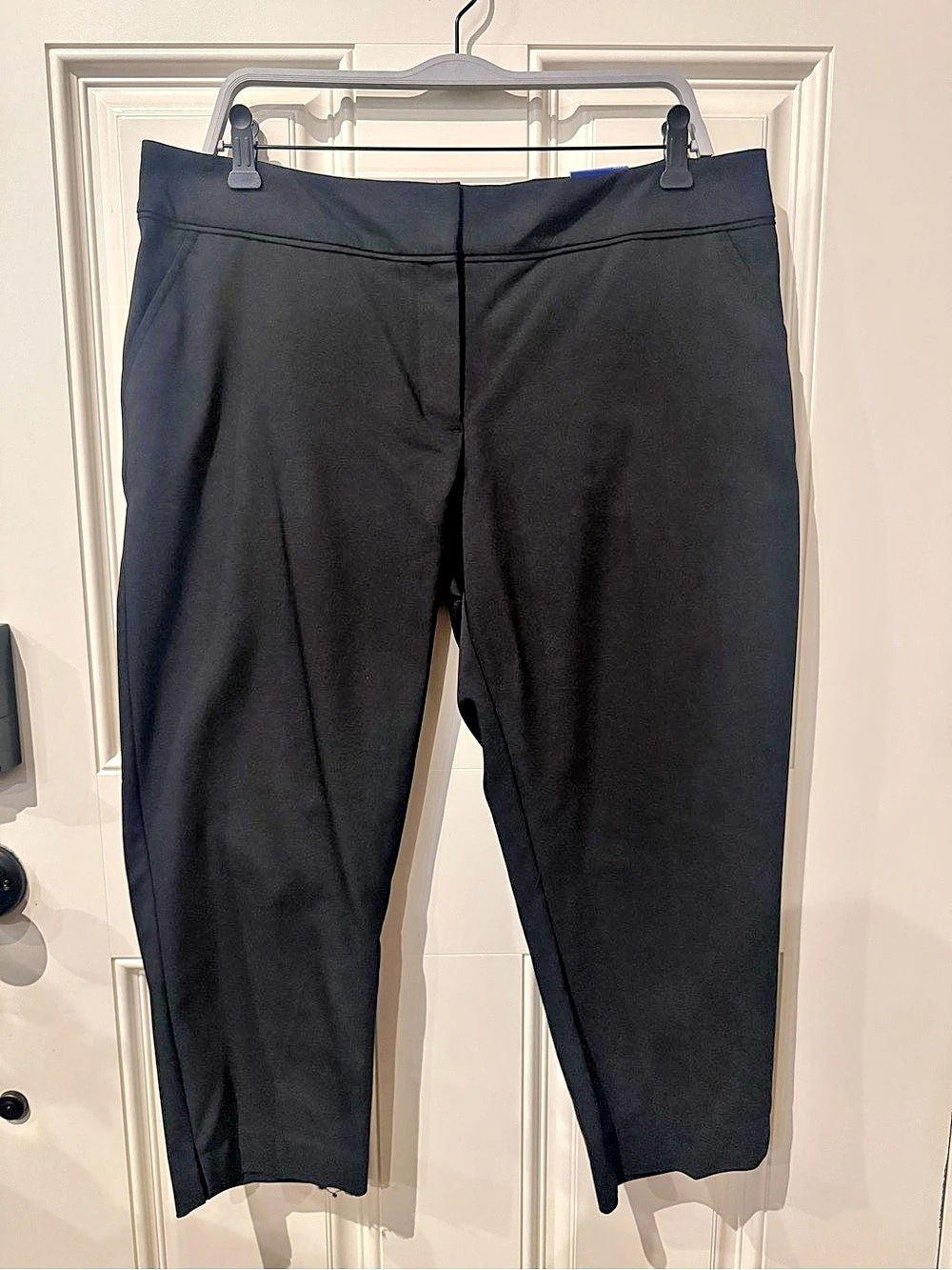 APT 9 Torie Capris Black Waist 14